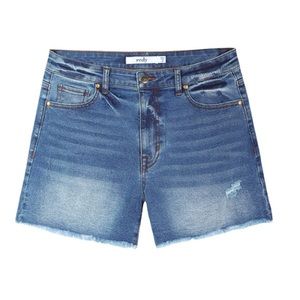 NEW REDY LIGHT WASH DENIM‎ JEAN SHORT. 4